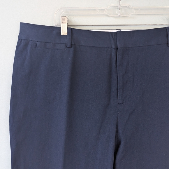 NWT Crown & Ivy Women's Navy Blue Cary Stretch Ankle Trouser Pants - Picture 5 of 10